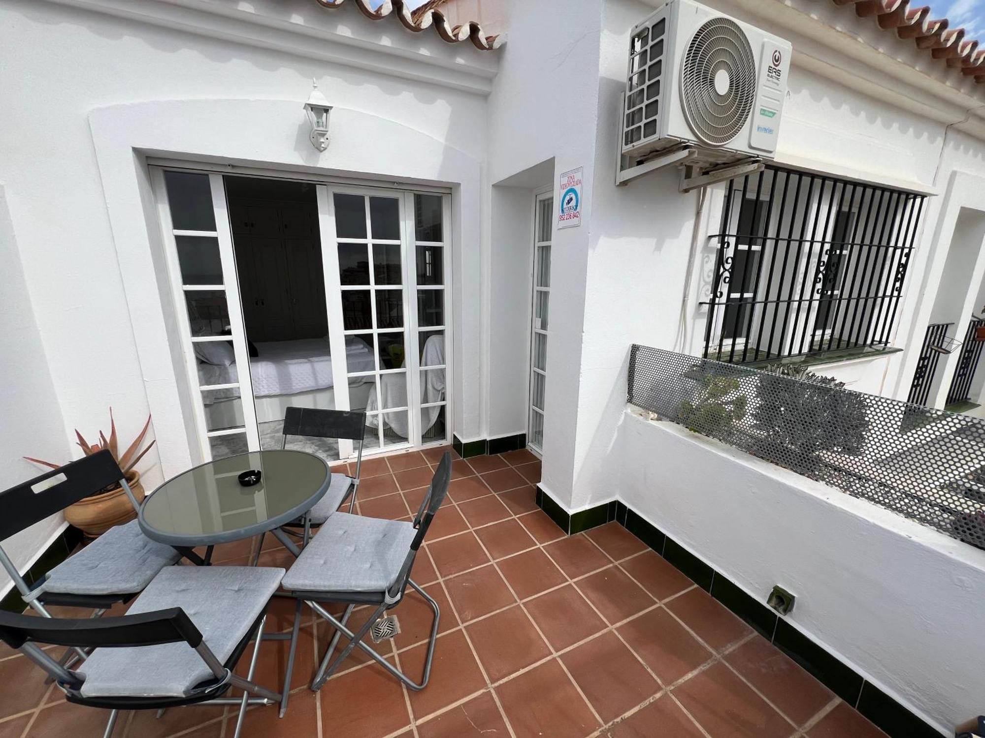 Atico Vistas Al Mar Golf ,Piscina Y Parking Albatros 2 Lejlighed Rincón de la Victoria Eksteriør billede